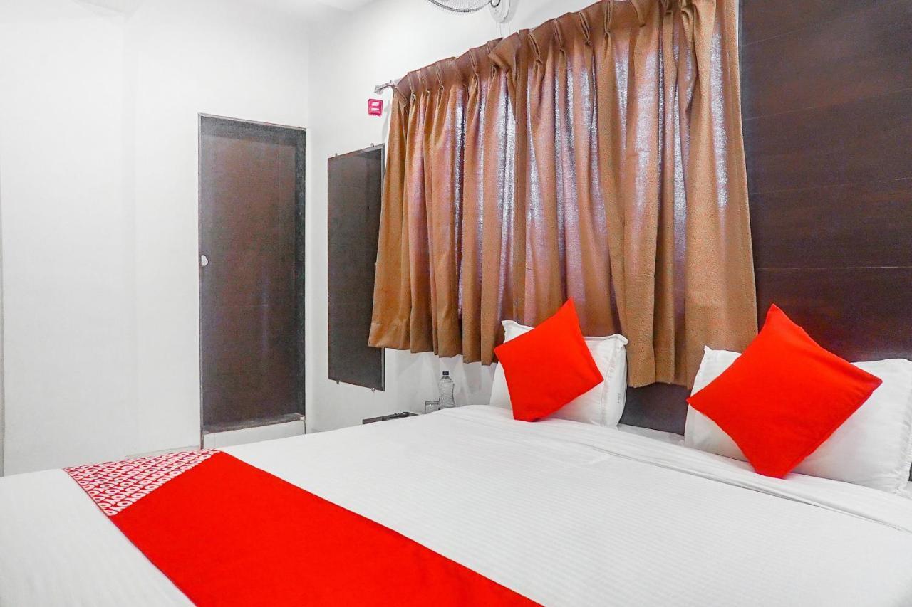 Oyo 15741 Z Inn Phursungi Exteriér fotografie